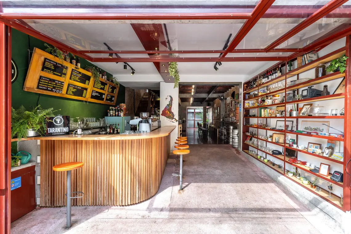 Restaurante Descolado com Terraço em Pinheiros