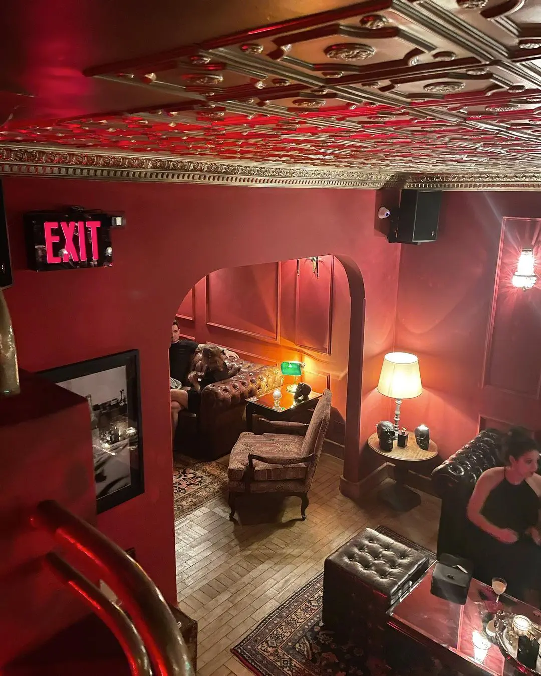 Bar Secreto Estilo Speakeasy no Jardins