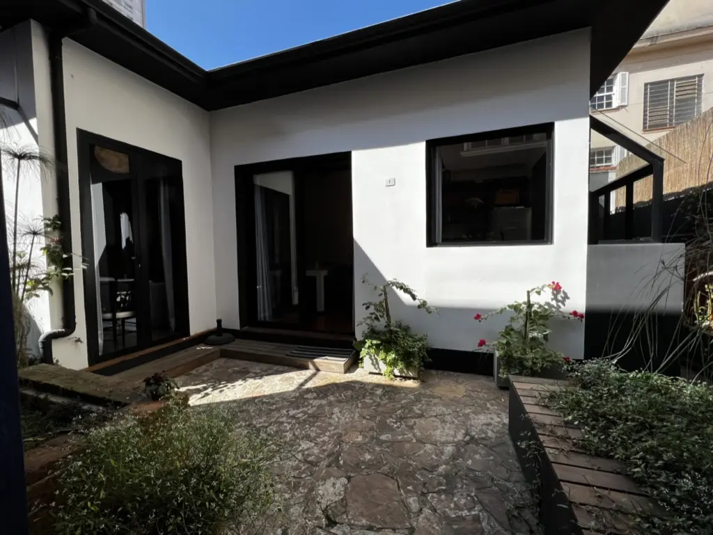 Casa Rústica e Charmosa em Pinheiros