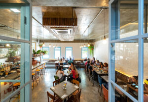 Salão interno restaurante Fitó cozinha para eventos